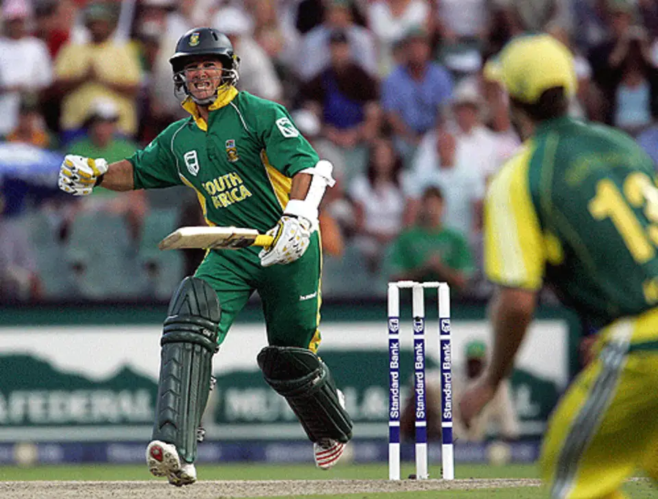 South Africa - 438/9 vs Australia (2006)
